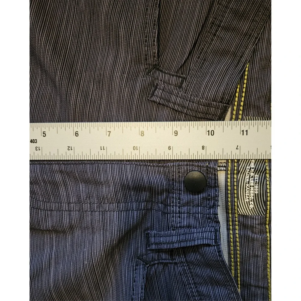 Lee  Swim Trunks Boys Size 18 Charcoal Striped Shorts Adjustable Waist (30x12.5)